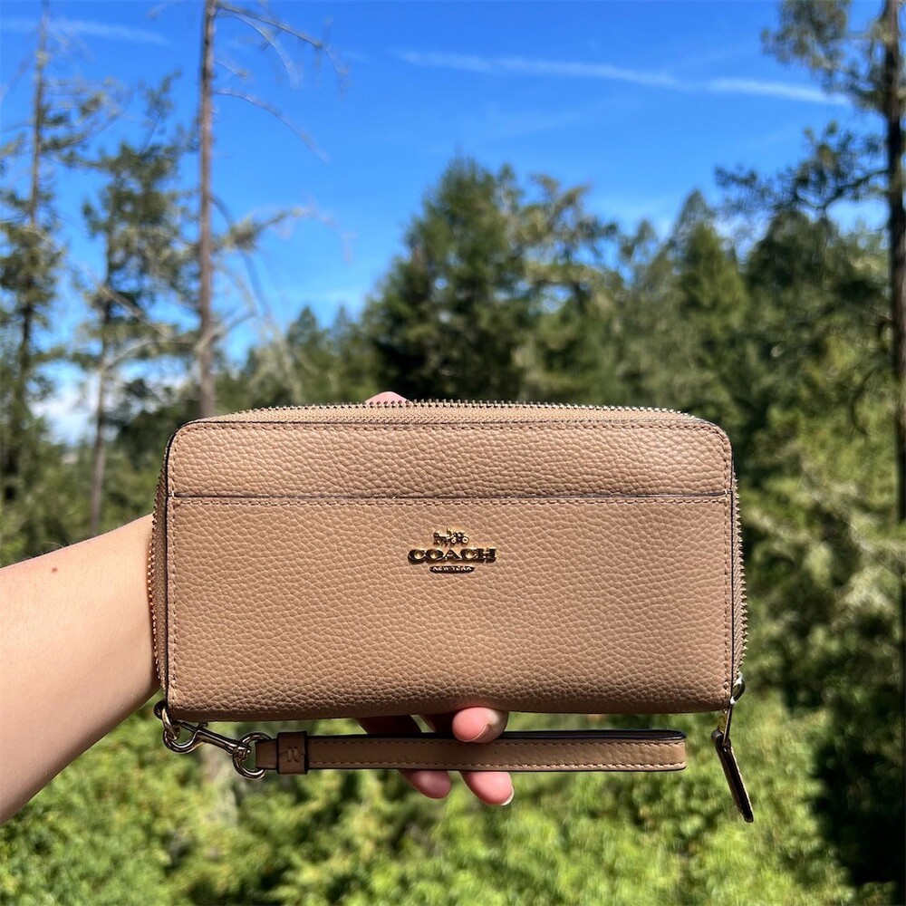 COACH Long Zip-Around Wallet Taupe Pebble Leather Wallet Gold Hardware AUTHENTIC